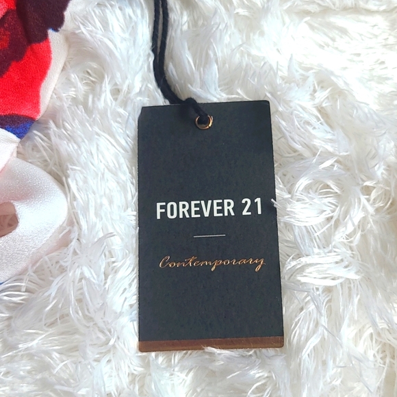NWT Forever 21 'Contemporary' Wrap Dress - Sz S - Picture 7 of 7